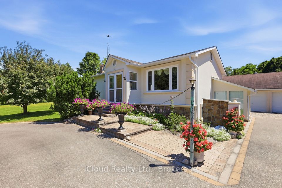 Detached at 4014 Twenty Side Road, Milton, ON N0B 2K0, Milton