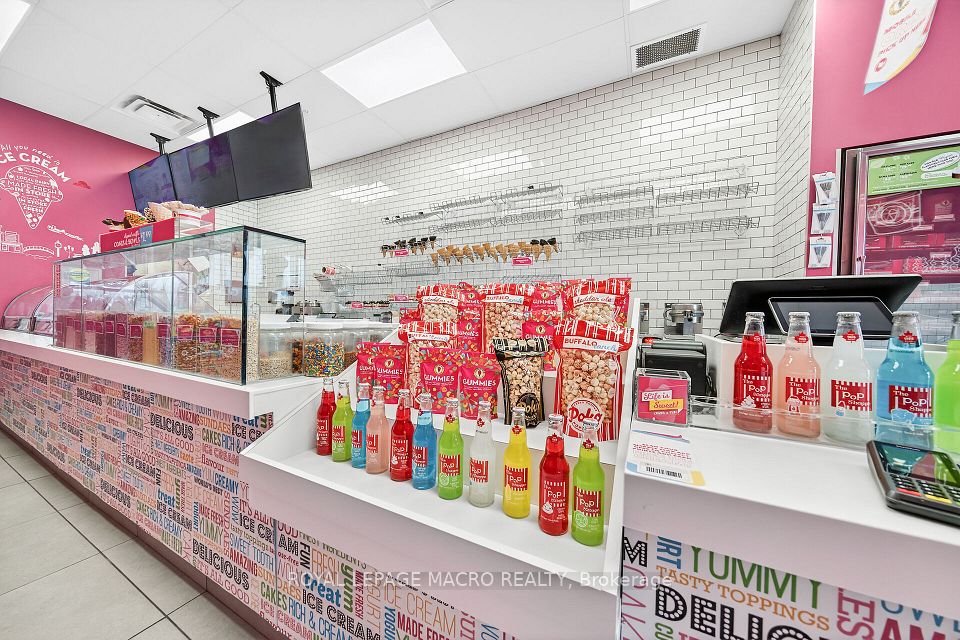 380 Dundas Street E D9, Oakville, ON L6H 6Z9