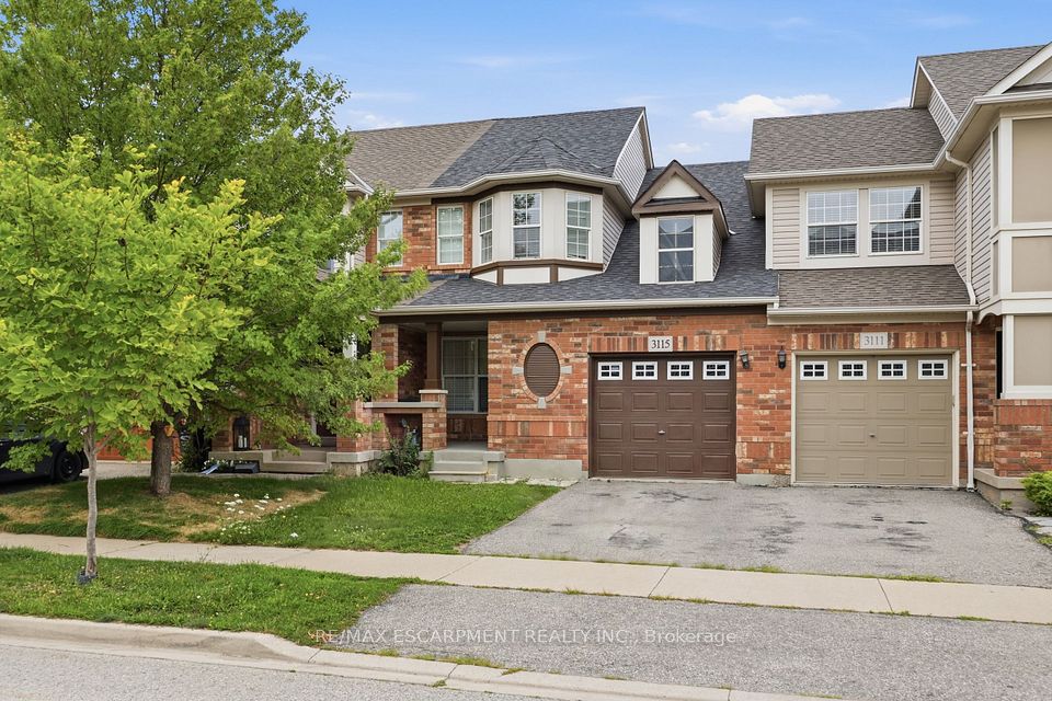 Att/Row/Townhouse at 3115 Edgar Avenue, Burlington, ON L7M 0A6, Burlington