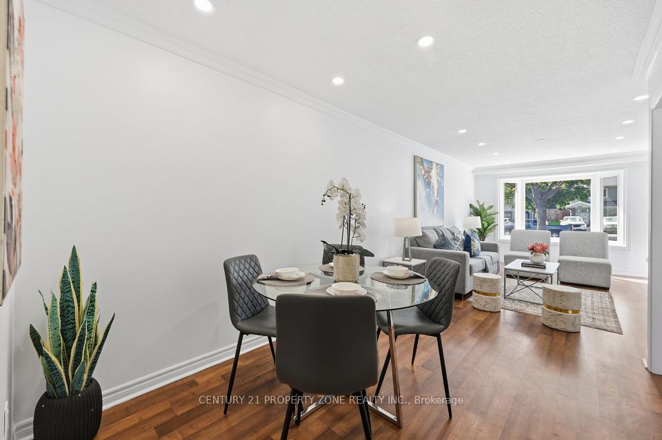 Semi-Detached  at 2600 Lundene Road, Mississauga, ON L5J 1P8, Mississauga