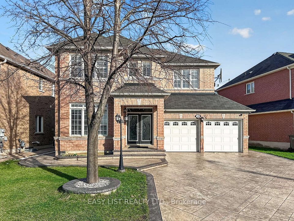 Detached at 39 Good Hope Road, Brampton, ON L6R 3L6, Brampton