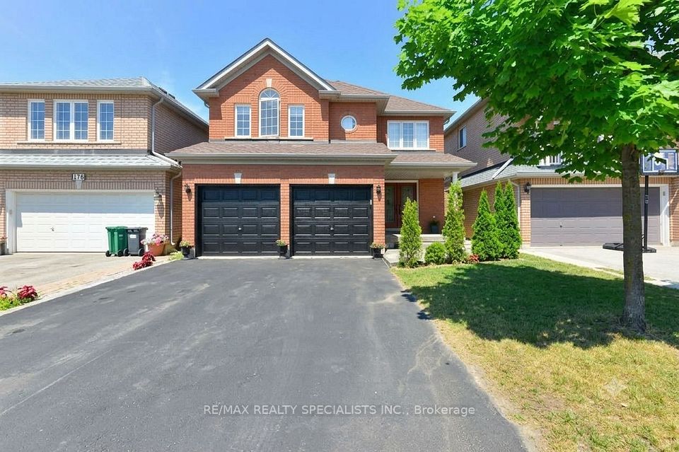 Detached at 114 River Rock Crescent, Brampton, ON L7A 2W5, Brampton