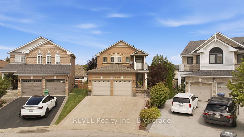 Detached at 20 Hayloft Court, Brampton, ON L6X 4R7, Brampton