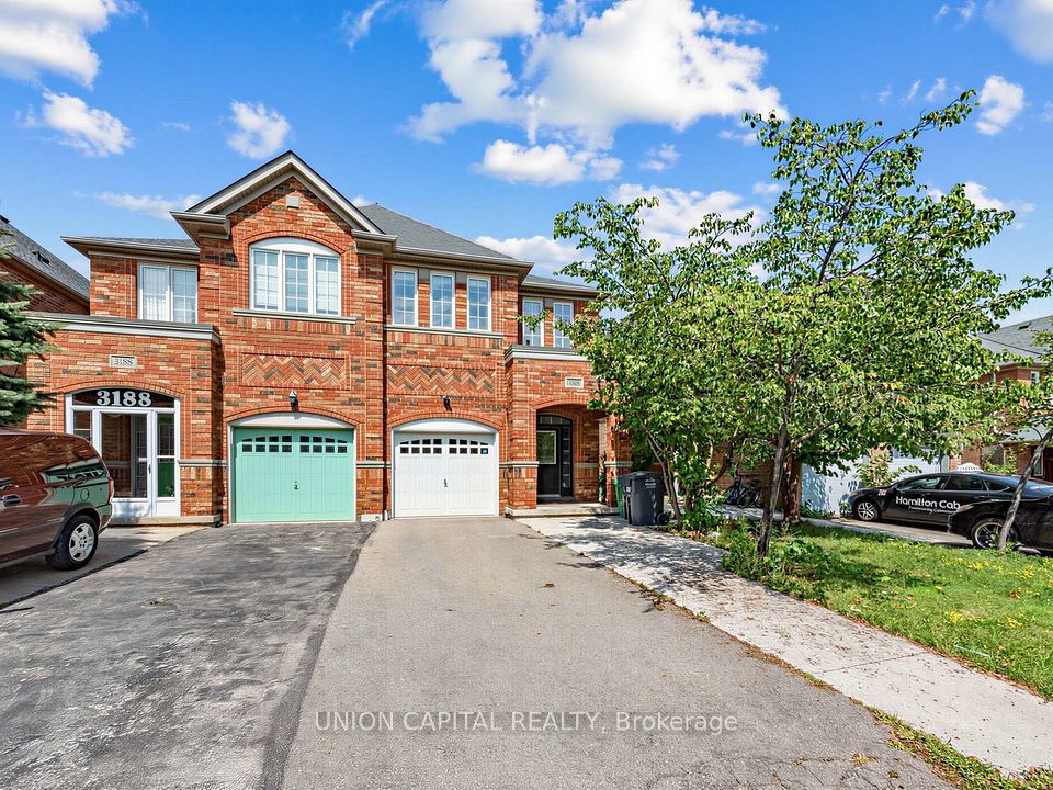 Semi-Detached at 3186 Cabano Crescent, Mississauga, ON L5M 0C4, Mississauga