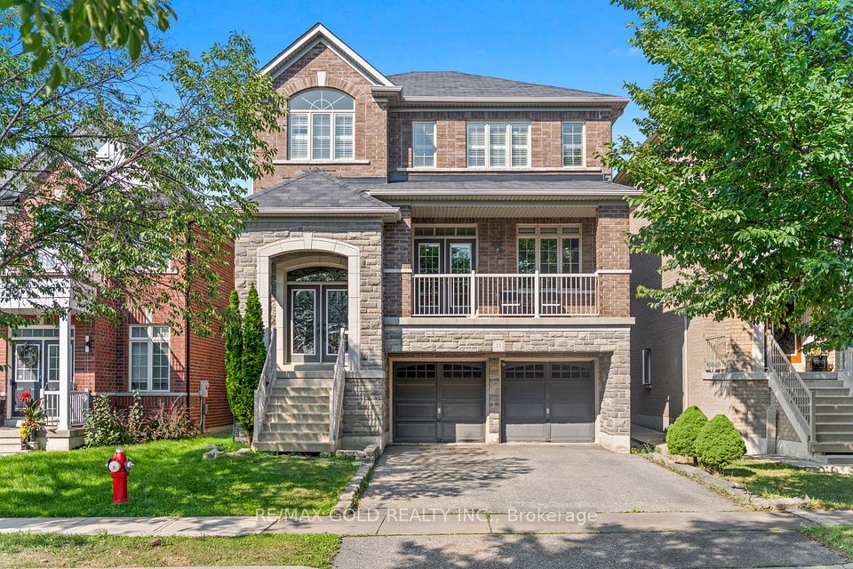 Detached at 11 Clearfield Drive, Brampton, ON L6P 3L3, Brampton