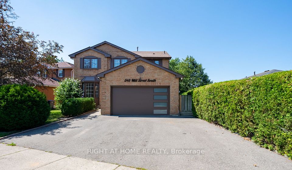 Detached at 345 Mill Street S, Brampton, ON L6Y 2Y8, Brampton