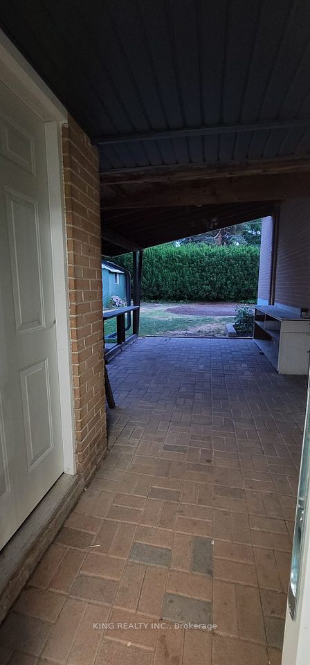 Detached at 13 Brookland Drive W, Brampton, ON L6T 2M4, Brampton