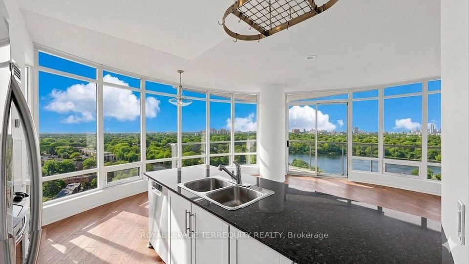 Condo Apartment at 15 Windermere Avenue 2205, Toronto, ON M6S 5A2, Toronto W01