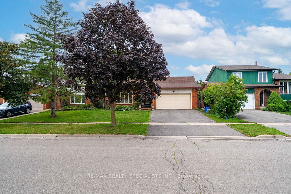 29 Blackthorn Lane, Brampton, ON L6V 3K7 at 29 Blackthorn Lane, Brampton, ON L6V 3K7, Brampton, ON, L6V 3K7