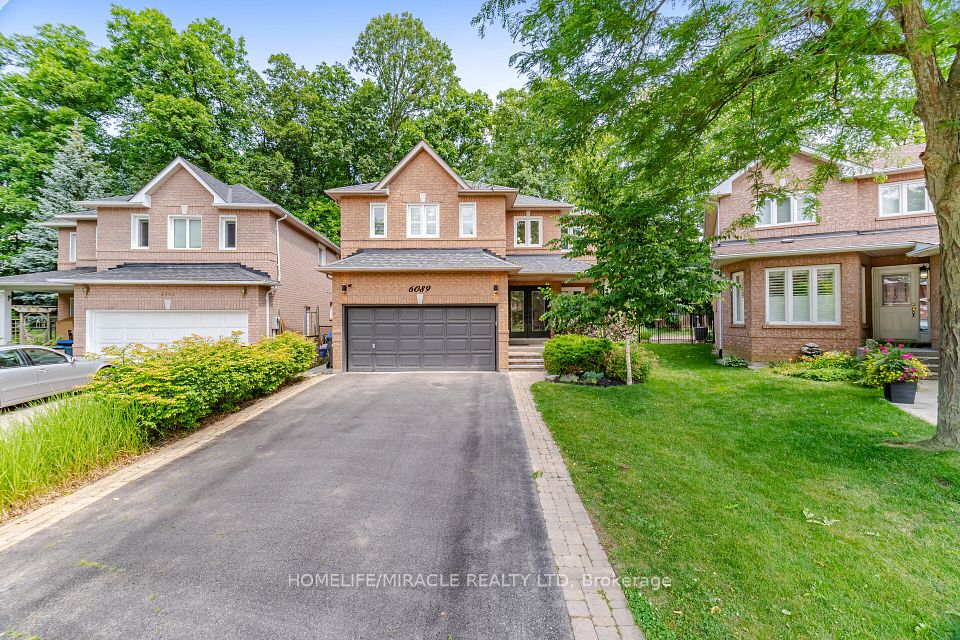 Detached at 6089 Carradine Court, Mississauga, ON L5V 2C2, Mississauga
