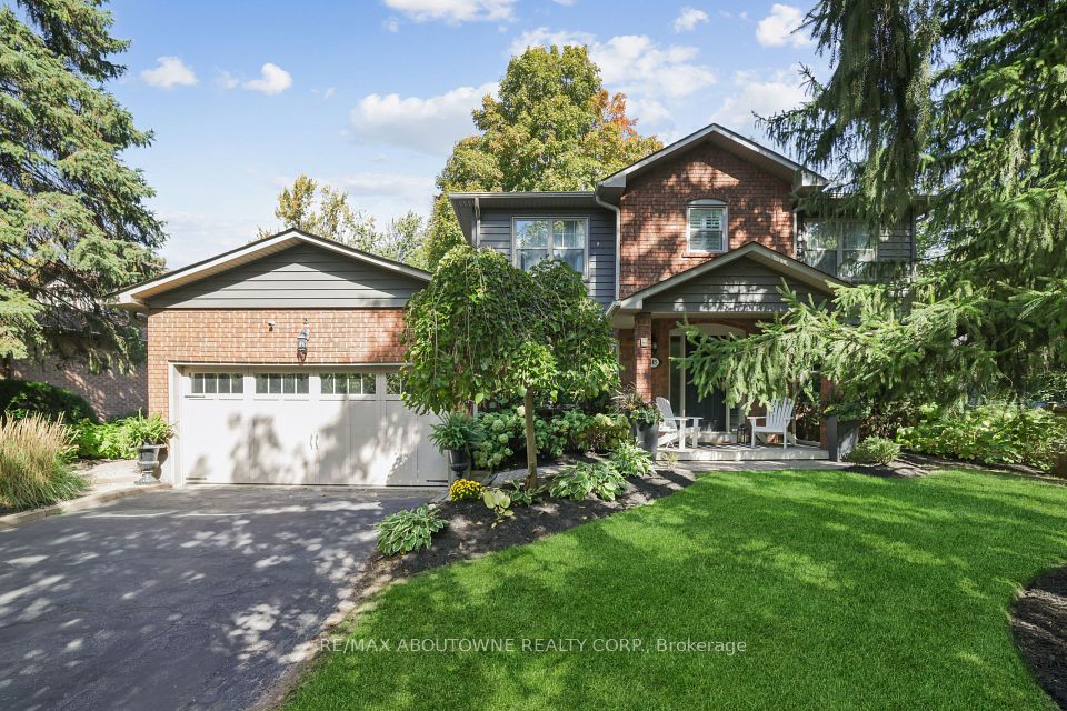 Detached at 485 Coleen Drive, Oakville, ON L6J 6A4, Oakville