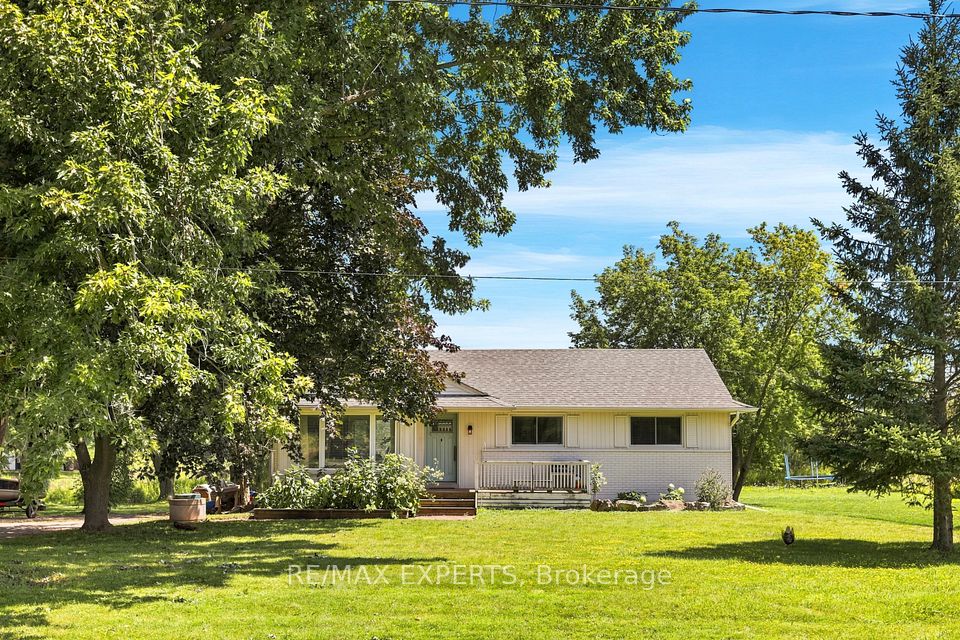 Detached at 2724 8 Side Road, Burlington, ON L7P 0E6, Burlington