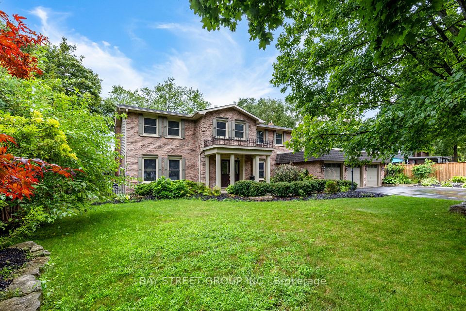 Detached at 244 Colchester Drive, Oakville, ON L6J 5S5, Oakville