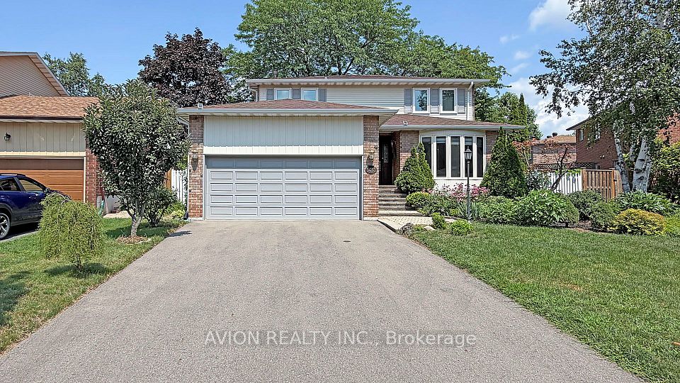 Detached at 1413 Harmsworth Square, Oakville, ON L6H 3E7, Oakville