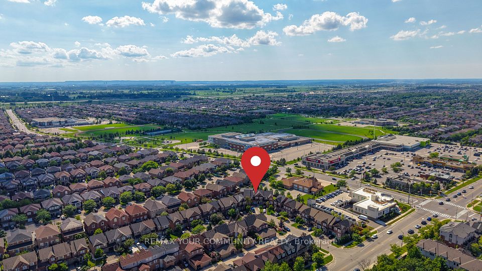 Att/Row/Townhouse at 5578 Waterwind Crescent, Mississauga, ON L5M 0G2, Mississauga