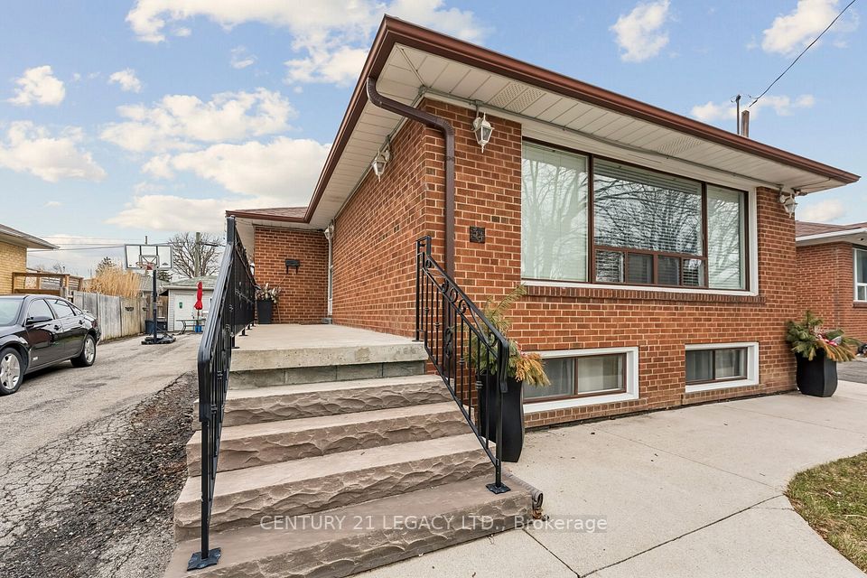 34 Cumberland Drive, Brampton, ON L6V 1W6 at 34 Cumberland Drive, Brampton, ON L6V 1W6, Brampton, ON, L6V 1W6