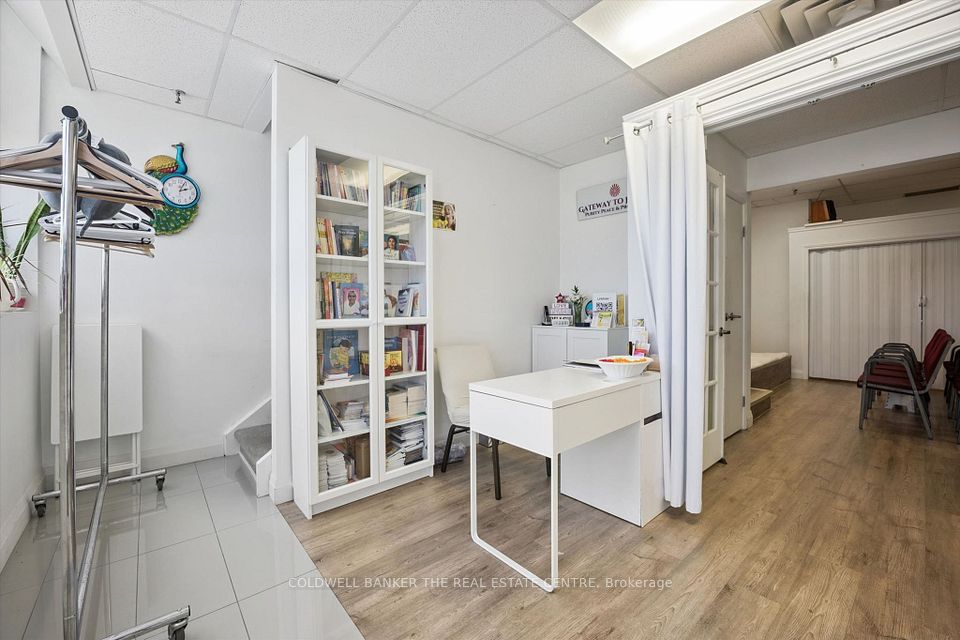 5100 South Service Road 57, Burlington, ON L7L 6A5