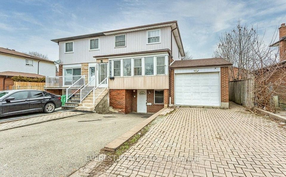 7549 Catalpa Road, Mississauga, ON L4T 2T2 at 7549 Catalpa Road, Mississauga, ON L4T 2T2, Mississauga, ON, L4T 2T2