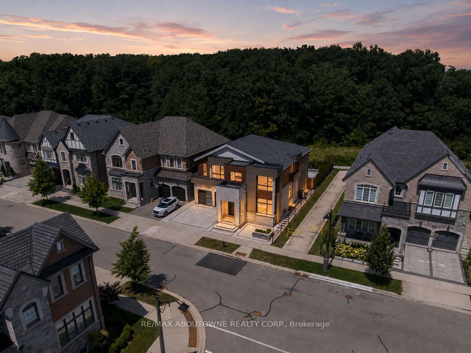 197 Polly Drive, Oakville, ON L6M 5K2 at 197 Polly Drive, Oakville, ON L6M 5K2, Oakville, ON, L6M 5K2