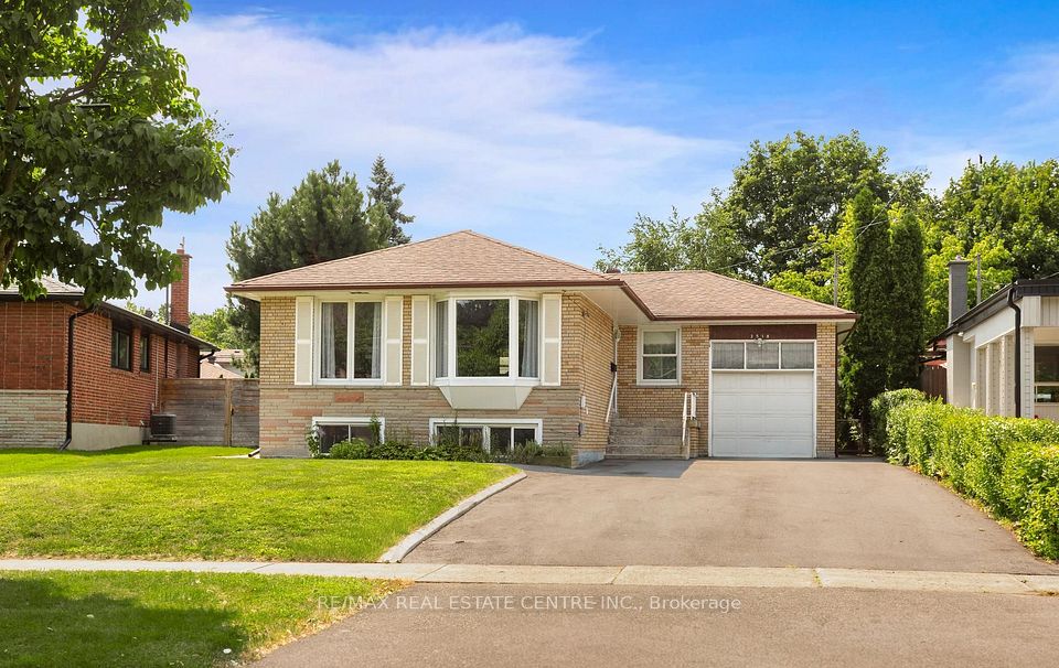 3518 The Credit Woodlands, Mississauga, ON L5C 2X6 at 3518 The Credit Woodlands, Mississauga, ON L5C 2X6, Mississauga, ON, L5C 2X6