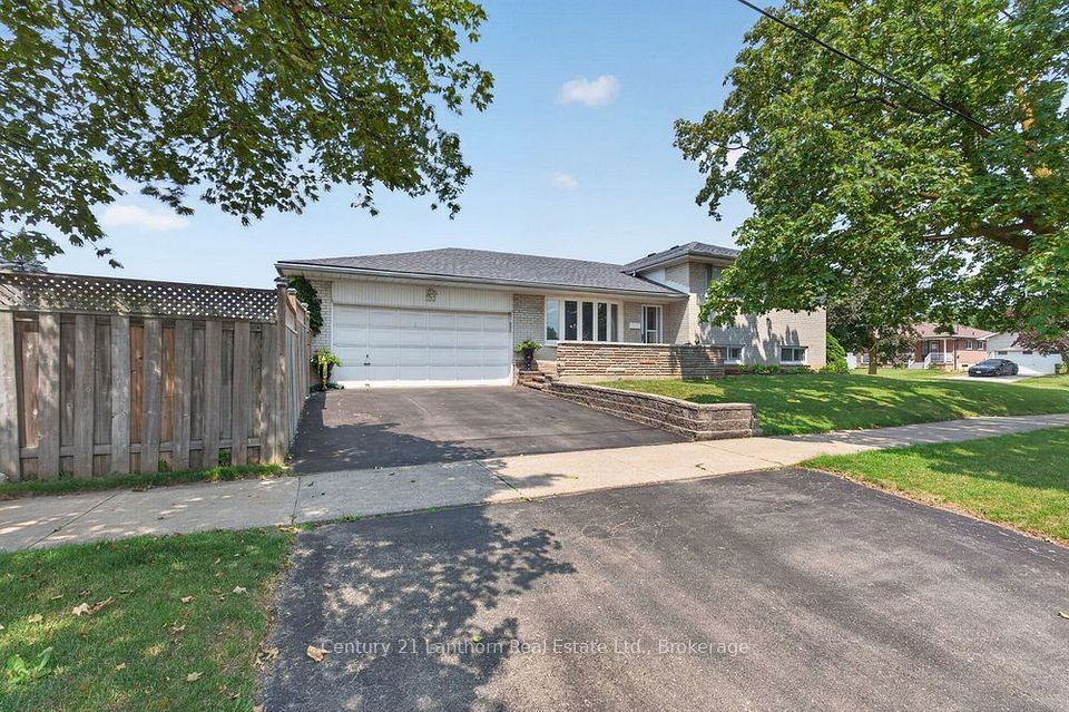 333 Jeffcoat Drive, Toronto, ON M9W 3E4 at 333 Jeffcoat Drive, Toronto, ON M9W 3E4, Toronto W10, ON, M9W 3E4