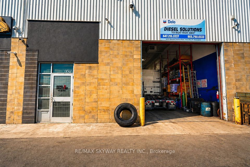 2070 Steeles Avenue E 20, Brampton, ON L6T 1A7