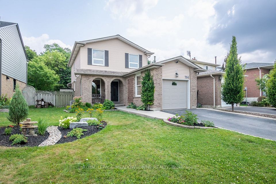 784 Laurier Avenue, Milton, ON L9T 4H1 at 784 Laurier Avenue, Milton, ON L9T 4H1, Milton, ON, L9T 4H1