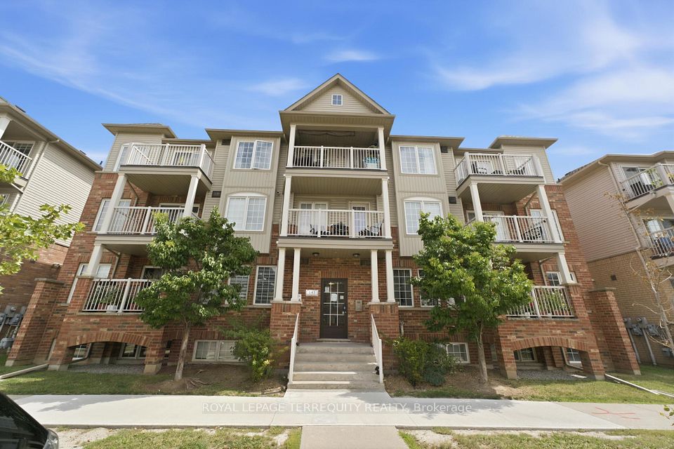 141 Isaac Devins Boulevard 3, Toronto, ON M9M 0C4 at 141 Isaac Devins Boulevard 3, Toronto, ON M9M 0C4, Toronto W05, ON, M9M 0C4