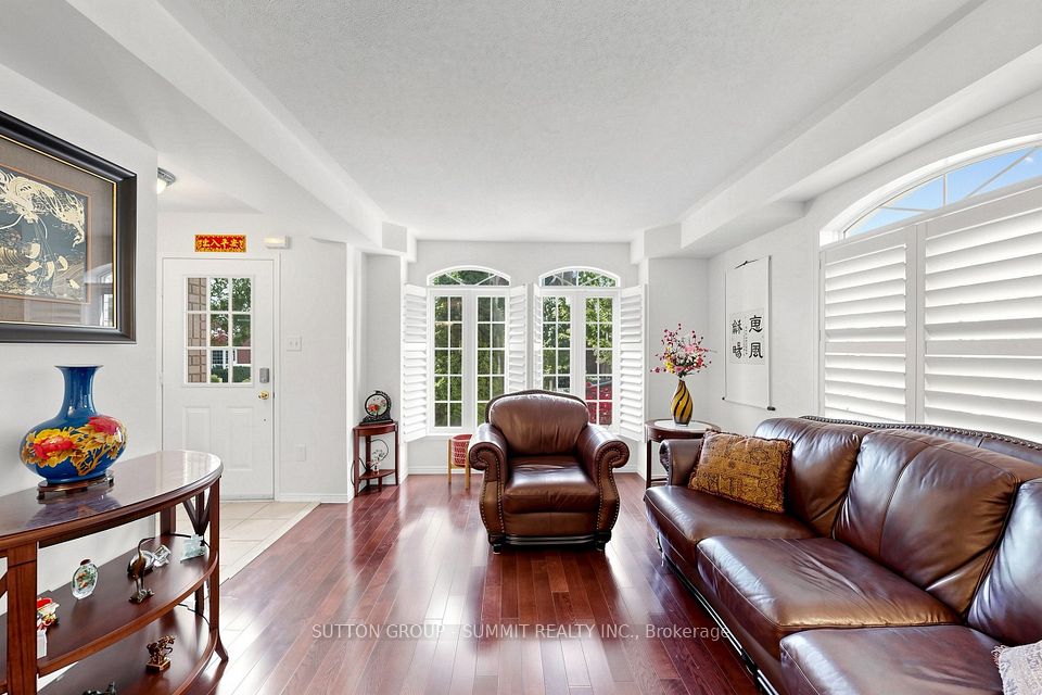 141 Gatwick Drive, Oakville, ON L6H 6T7 at 141 Gatwick Drive, Oakville, ON L6H 6T7, Oakville, ON, L6H 6T7