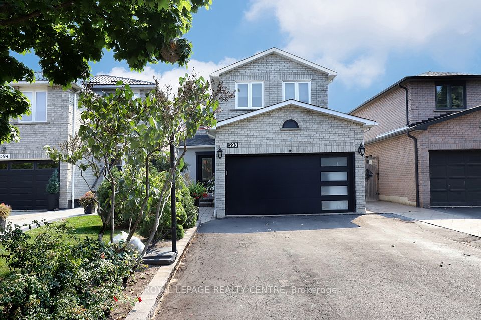 598 Pilcom Court, Mississauga, ON L5B 4A3 at 598 Pilcom Court, Mississauga, ON L5B 4A3, Mississauga, ON, L5B 4A3