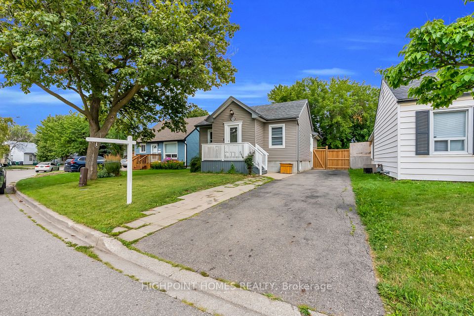 3052 Victory Crescent, Mississauga, ON L4T 1L4 at 3052 Victory Crescent, Mississauga, ON L4T 1L4, Mississauga, ON, L4T 1L4