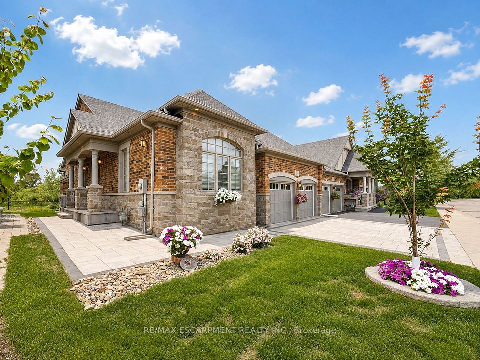 3353 Liptay Avenue 17, Oakville, ON L6M 0M6 at 3353 Liptay Avenue 17, Oakville, ON L6M 0M6, Oakville, ON, L6M 0M6