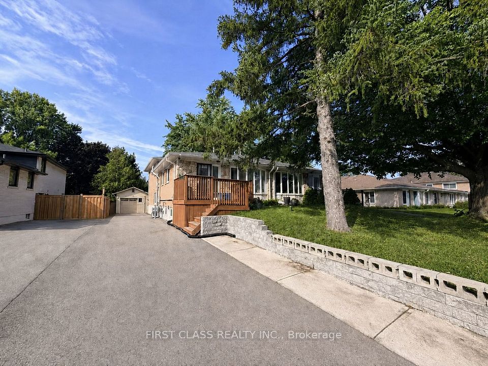 1323 Redbank Crescent, Oakville, ON L6H 1Y4 at 1323 Redbank Crescent, Oakville, ON L6H 1Y4, Oakville, ON, L6H 1Y4