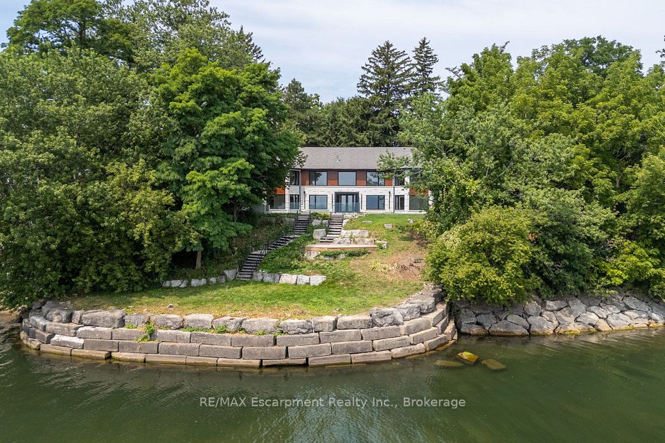 100 Appleby Place, Burlington, ON L7L 2X1 at 100 Appleby Place, Burlington, ON L7L 2X1, Burlington, ON, L7L 2X1