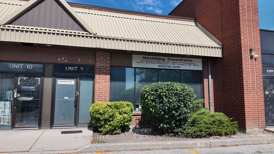 30 intermodal Drive 9, Brampton, ON L6T 5K1