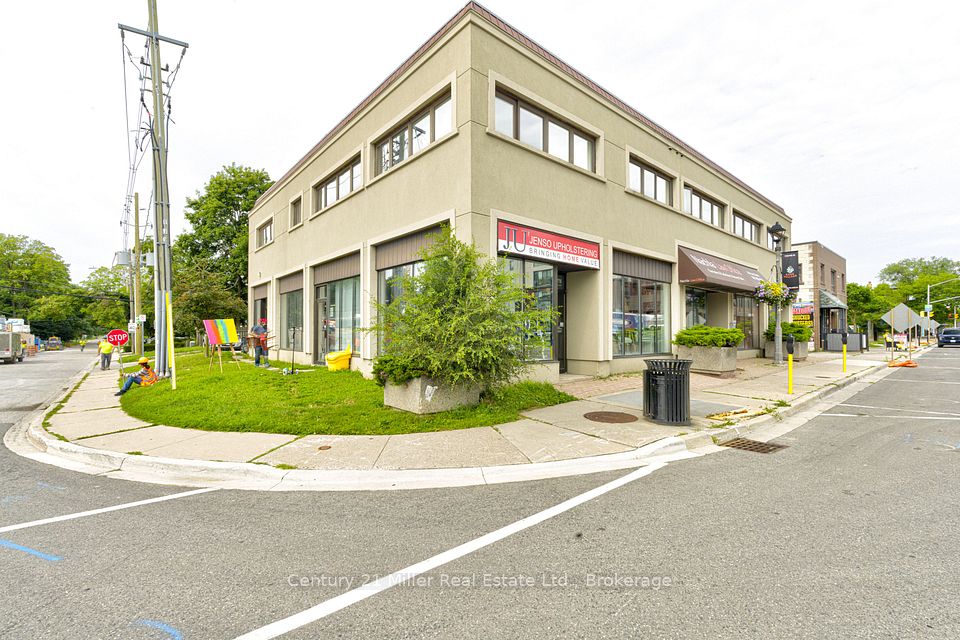 242 Kerr Street, Oakville, ON L6K 3B2