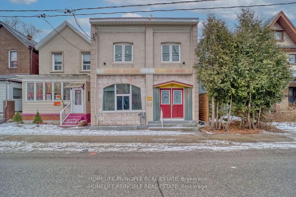 983 Dupont Street, Toronto, ON M6H 1Z5