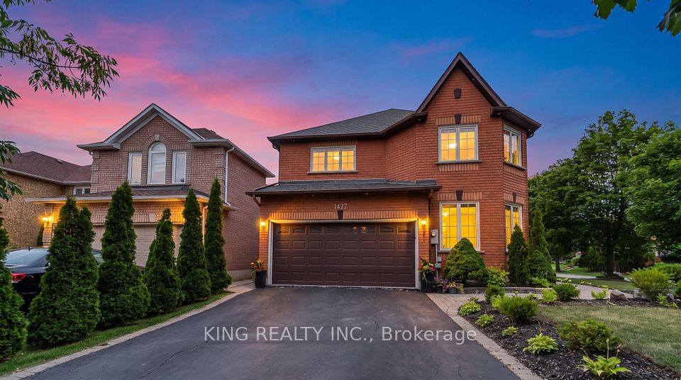 1427 Grossi Street, Mississauga, ON L5V 1T9 at 1427 Grossi Street, Mississauga, ON L5V 1T9, Mississauga, ON, L5V 1T9