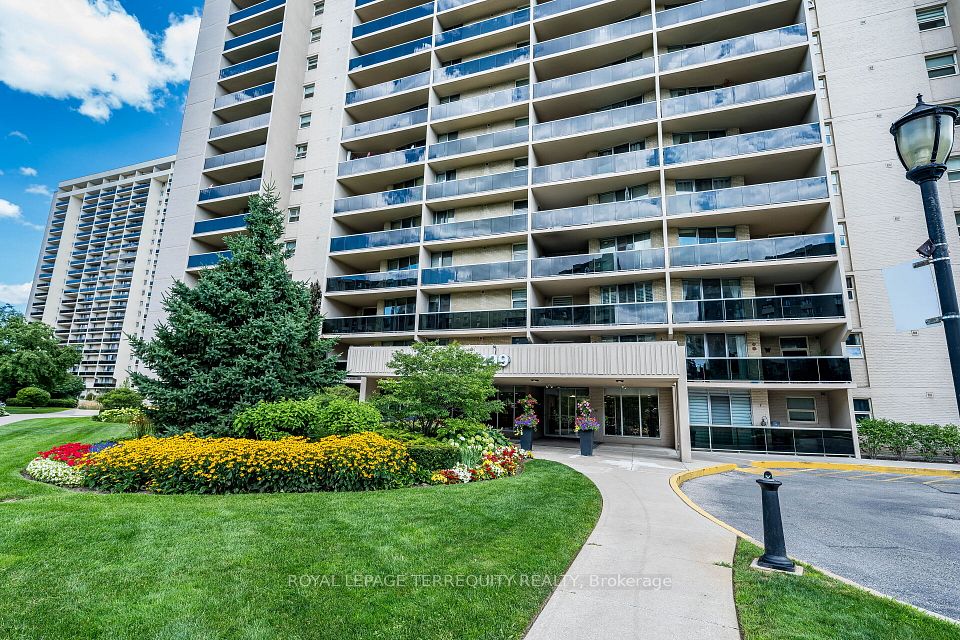299 Mill Road 210, Toronto, ON M9C 4V9 at 299 Mill Road 210, Toronto, ON M9C 4V9, Toronto W08, ON, M9C 4V9
