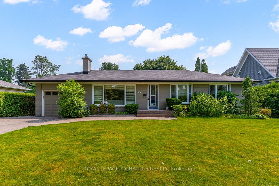 383 Maplehurst Avenue, Oakville, ON L6L 4Y3 at 383 Maplehurst Avenue, Oakville, ON L6L 4Y3, Oakville, ON, L6L 4Y3