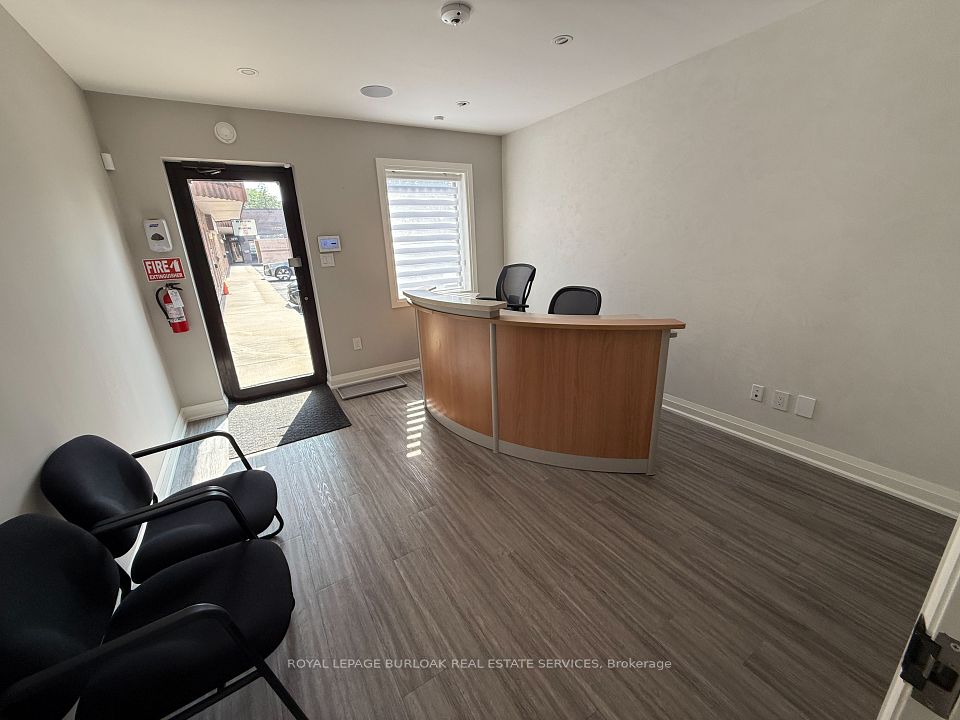 4180 Morris Drive 11, Burlington, ON L7L 5L6