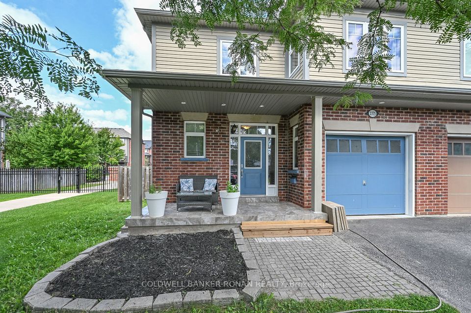 2375 Glenwood School Drive, Burlington, ON L7R 3R9 at 2375 Glenwood School Drive, Burlington, ON L7R 3R9, Burlington, ON, L7R 3R9
