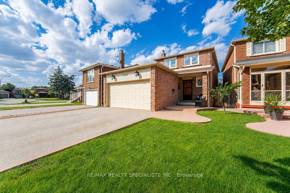 1106 Highgate Place, Mississauga, ON L4W 3H4 at 1106 Highgate Place, Mississauga, ON L4W 3H4, Mississauga, ON, L4W 3H4