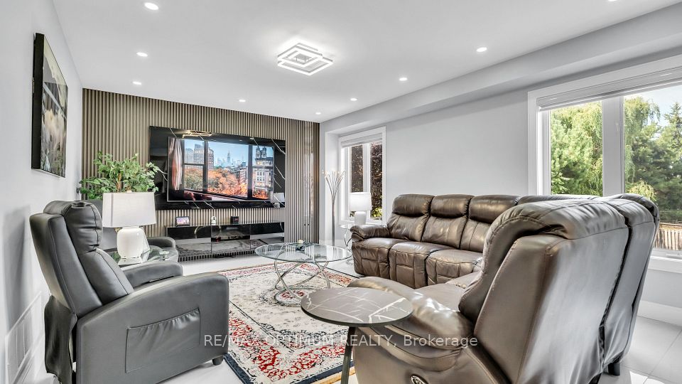82 Penbridge Circle, Brampton, ON L7A 2R1 at 82 Penbridge Circle, Brampton, ON L7A 2R1, Brampton, ON, L7A 2R1