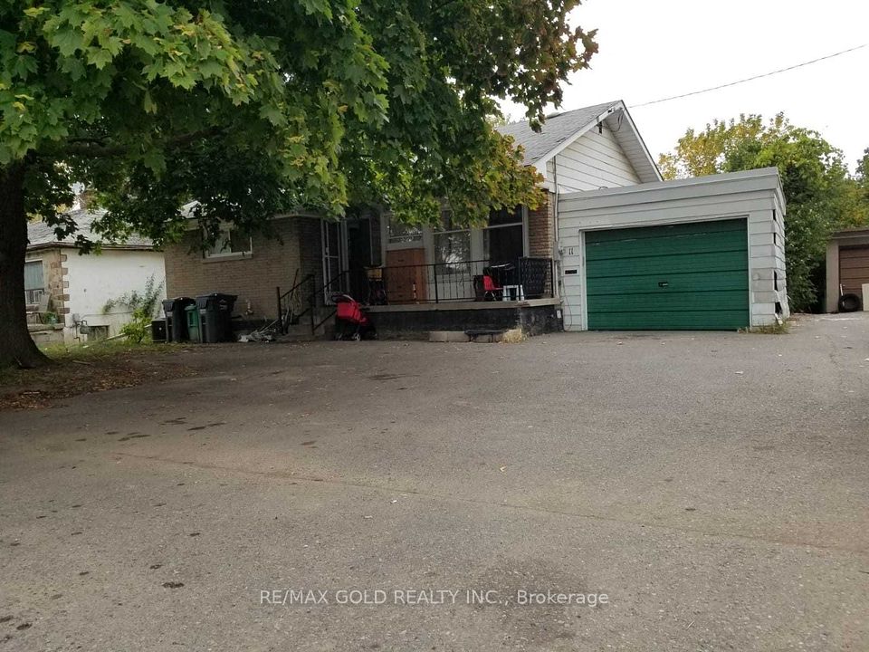 11 Mclaughlin Road, Brampton, ON L6X 1Y4 at 11 Mclaughlin Road, Brampton, ON L6X 1Y4, Brampton, ON, L6X 1Y4