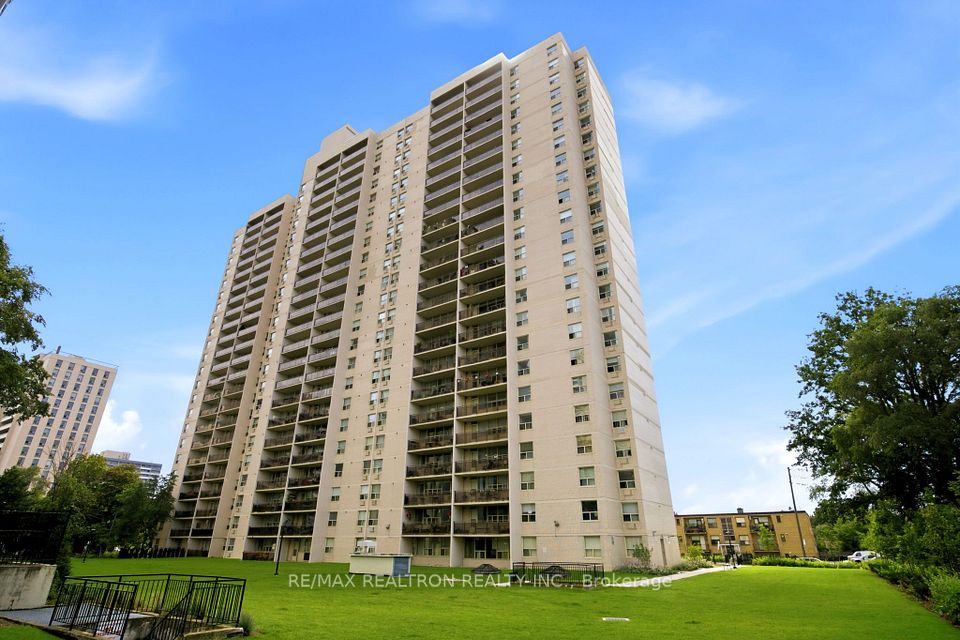 155 Marlee Avenue 909, Toronto, ON M6B 4B5 at 155 Marlee Avenue 909, Toronto, ON M6B 4B5, Toronto W04, ON, M6B 4B5