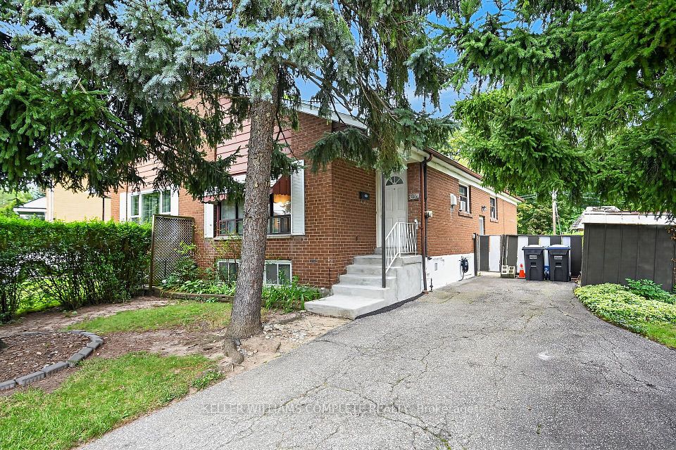 3239 QUEEN FREDERICA Drive, Mississauga, ON L4Y 2Z9 at 3239 QUEEN FREDERICA Drive, Mississauga, ON L4Y 2Z9, Mississauga, ON, L4Y 2Z9