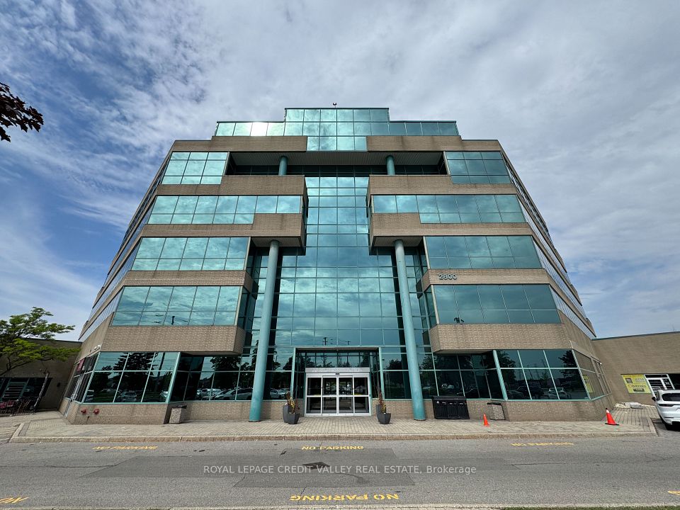 2800 Skymark Avenue 205, Mississauga, ON L4W 5A6
