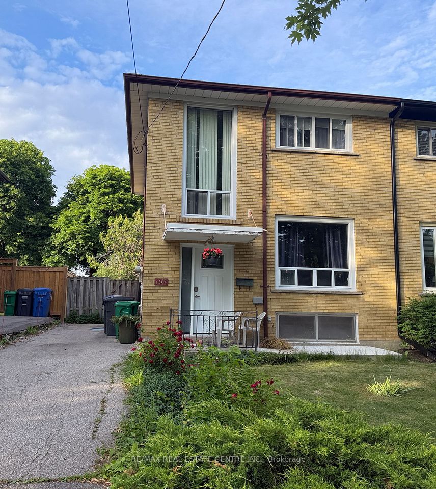 1367 Freeport Drive, Mississauga, ON L5C 1S5 at 1367 Freeport Drive, Mississauga, ON L5C 1S5, Mississauga, ON, L5C 1S5