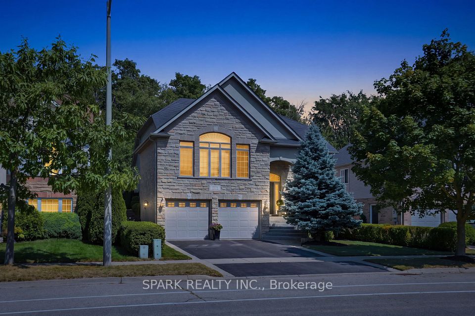 179 Tanners Drive S, Halton Hills, ON L7J 3A8 at 179 Tanners Drive S, Halton Hills, ON L7J 3A8, Halton Hills, ON, L7J 3A8